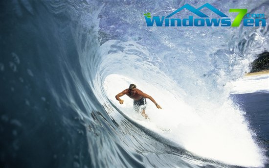 最新Windows 7官方主题：海上冲浪