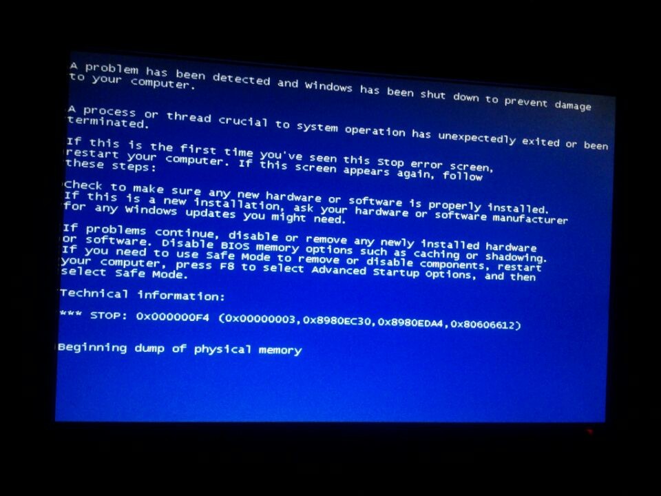 断电导致开机出现0x000000f4蓝屏