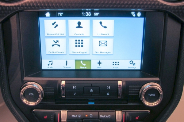 微软,车载信息娱乐系统 Sync 3,Microsoft Auto,QNX 操作系统